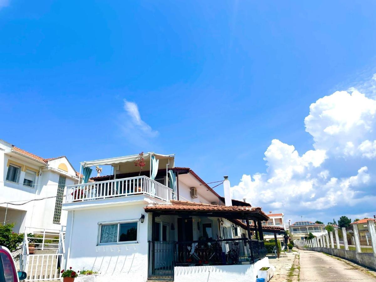 Davanti Al Mare Epanomi Exterior foto